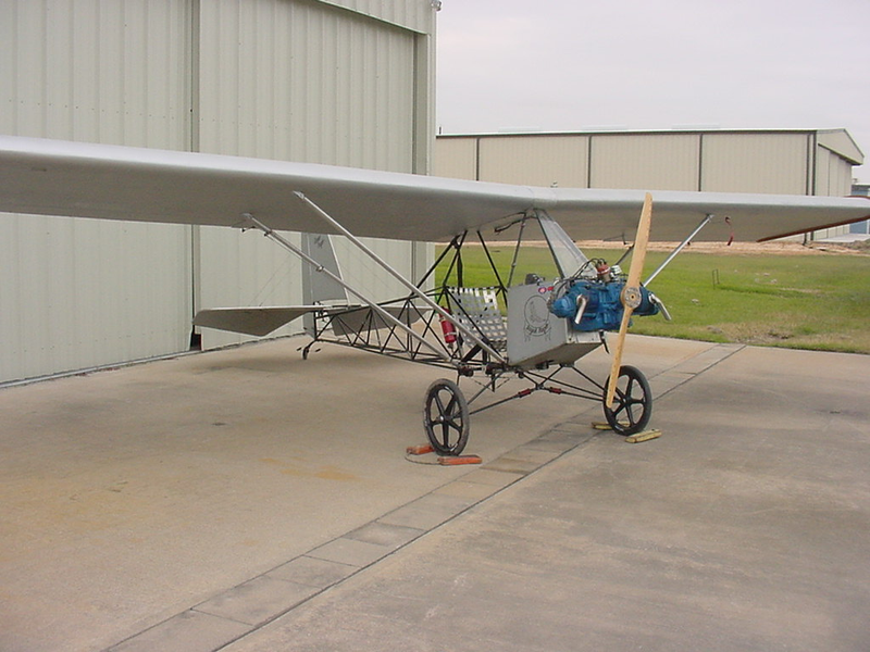 Illustration for article titled Let's go fly on half of a VW engine.